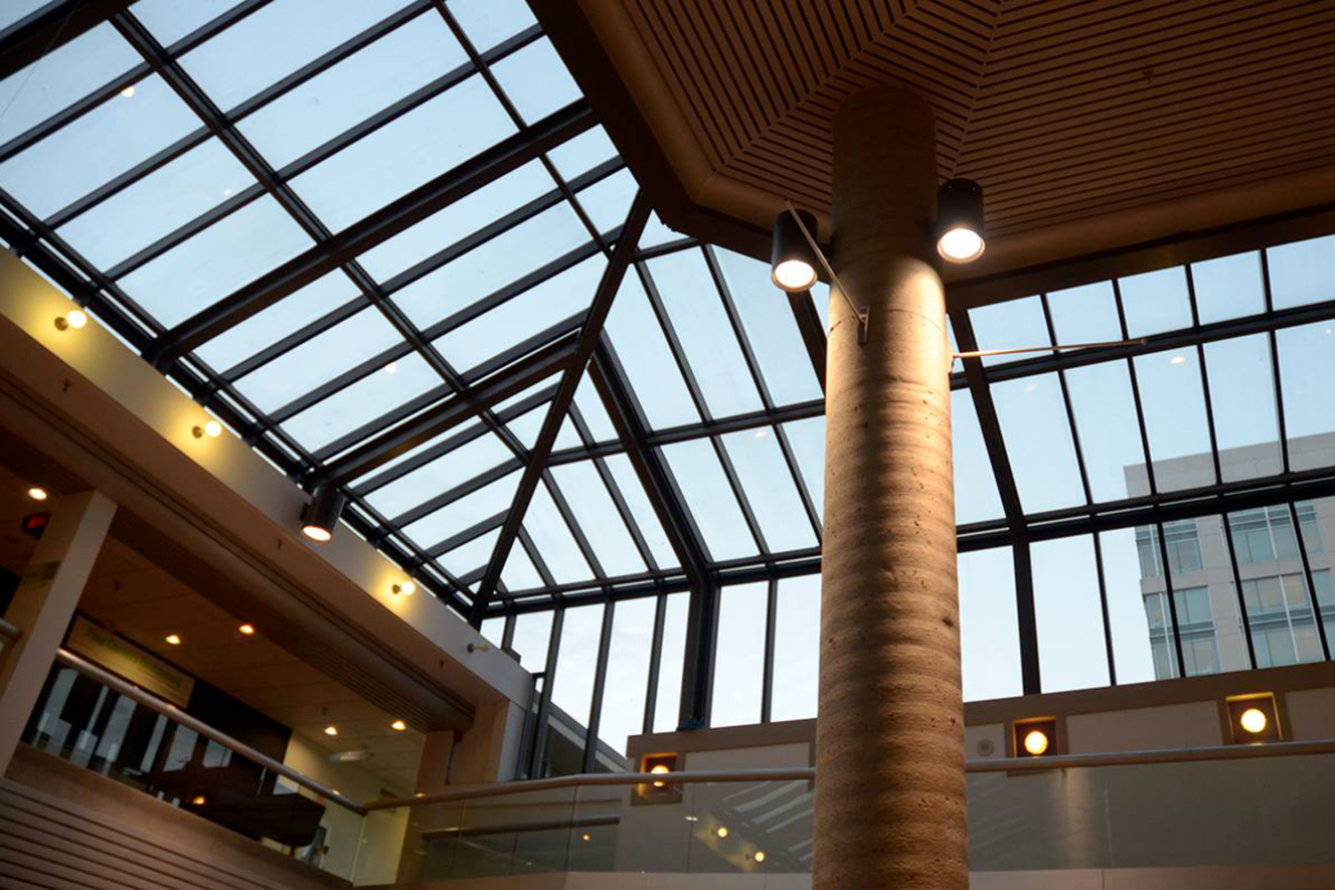 View of The Ultimate Guide to Electronic Repair: Understanding, Maintaining ...